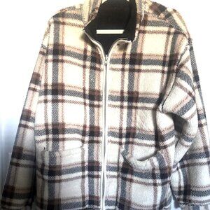 Holister Fleece Jacket M ( check notes on sizing)